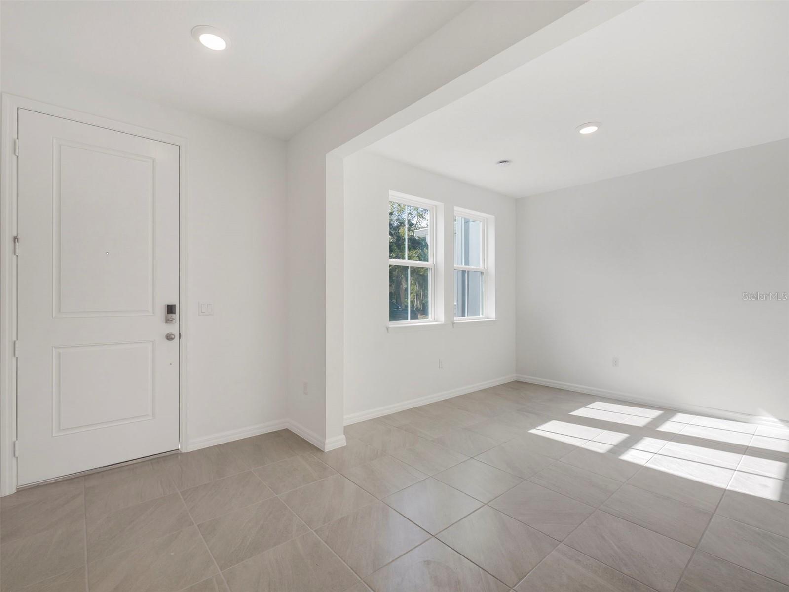 675 Clark Street, FL