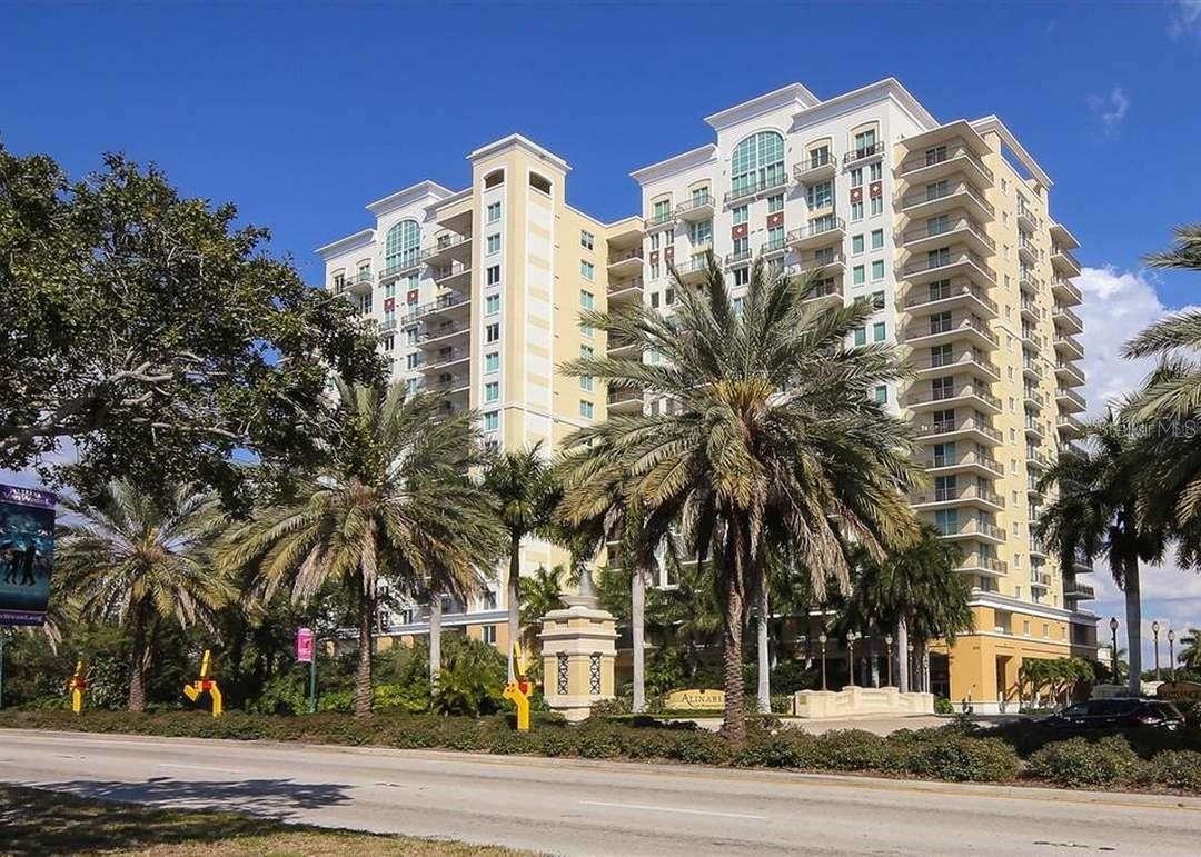 800 Tamiami Trail, FL