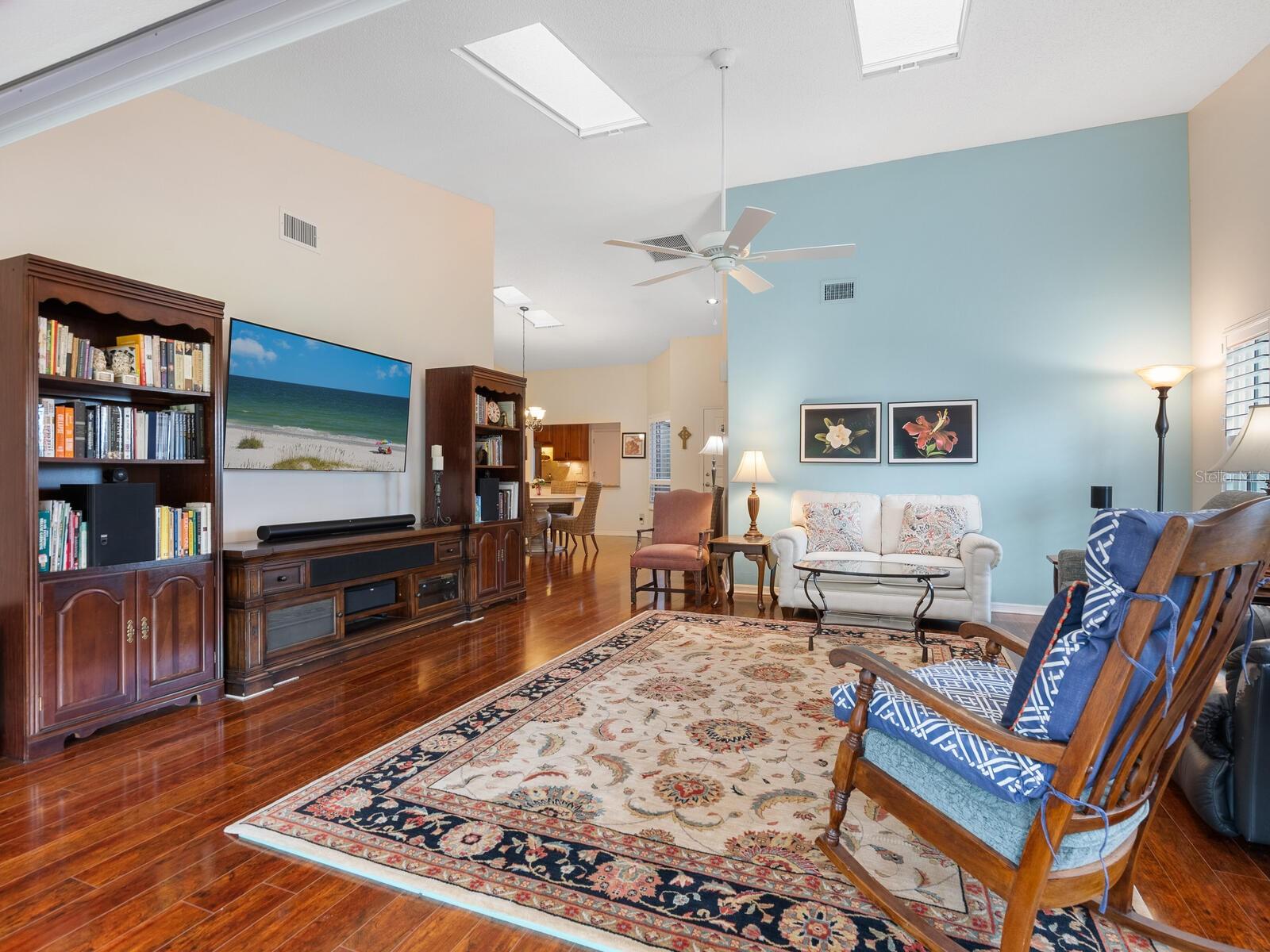 4004 Wilshire Circle, FL