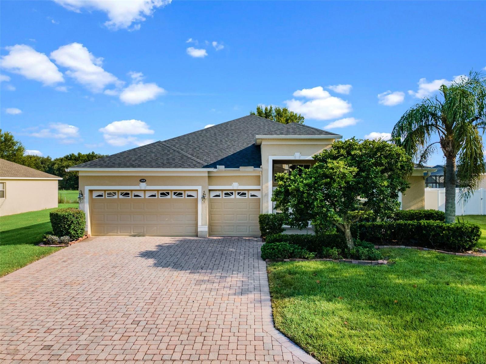 1908 Crossroads Blvd, FL