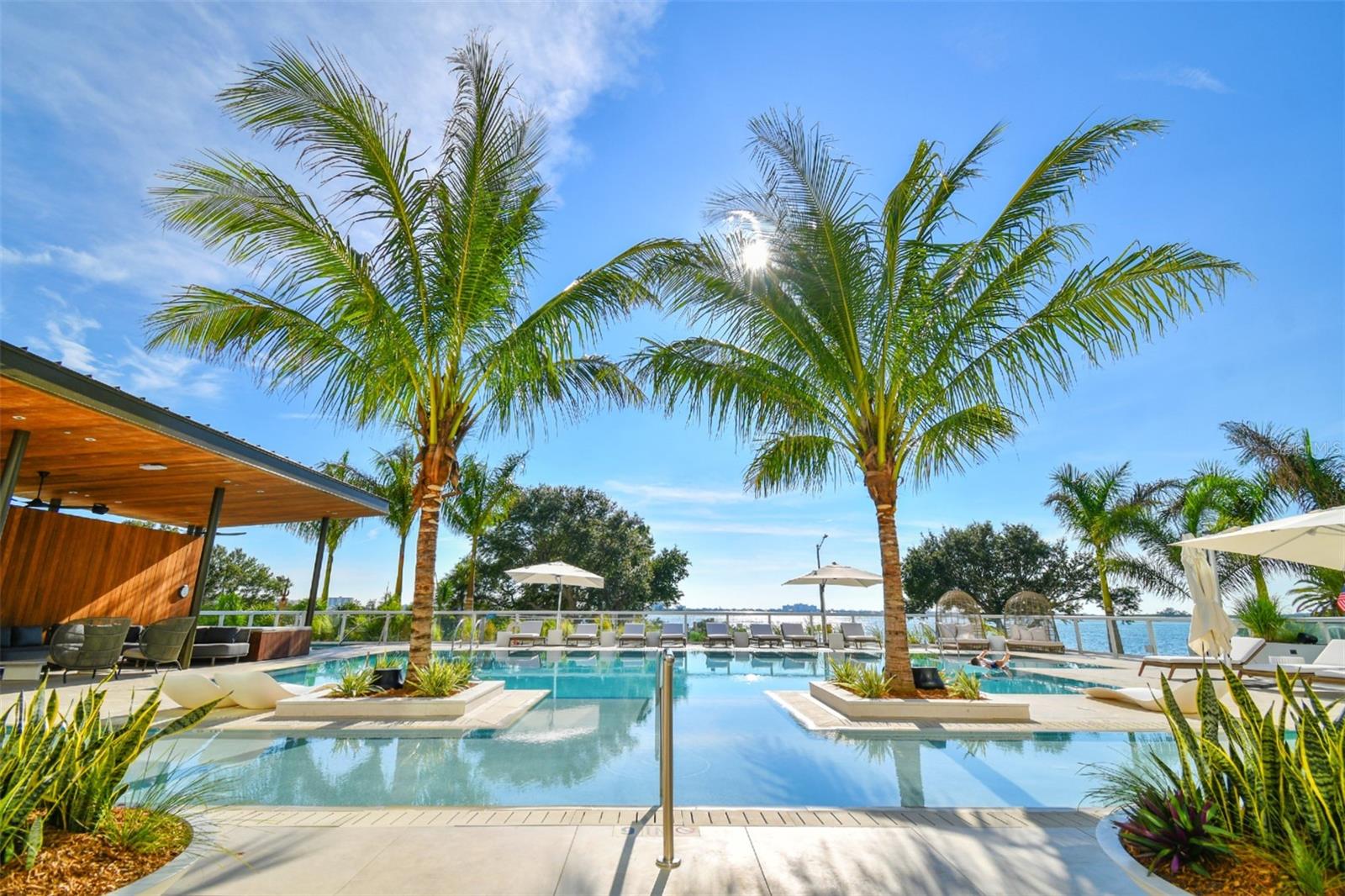 1020 Sunset Point Road, FL