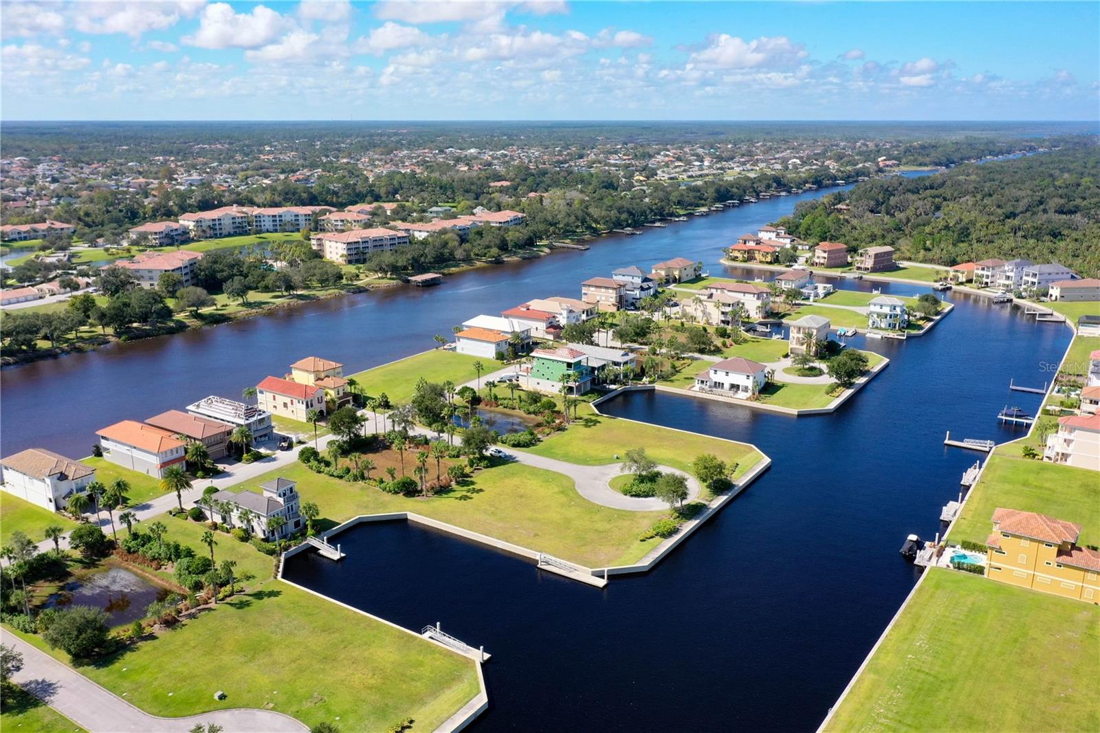 11 Schooner Cir, FL