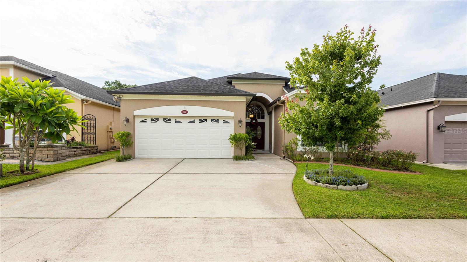 935 Ekana Green Court, FL