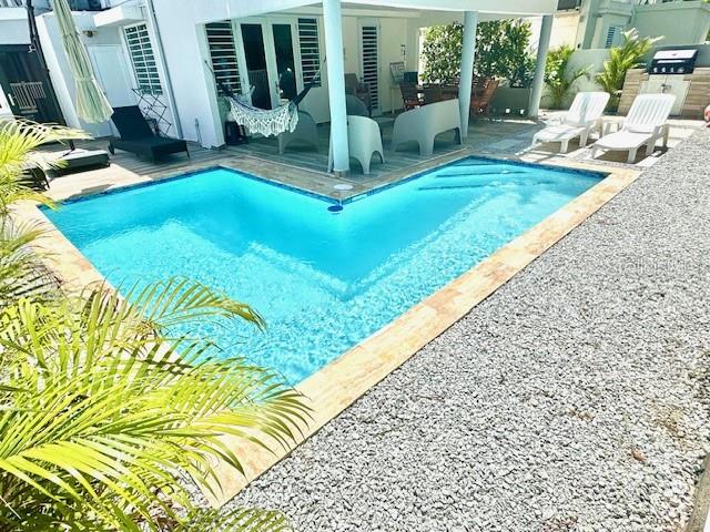 955 C1 East, PR