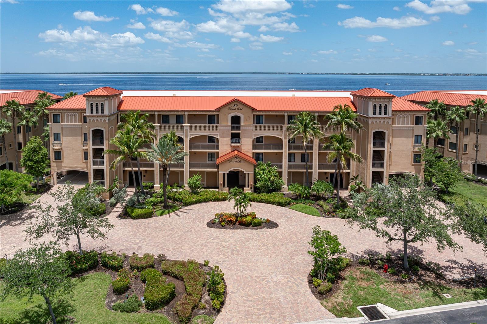 89 Vivante Boulevard, FL
