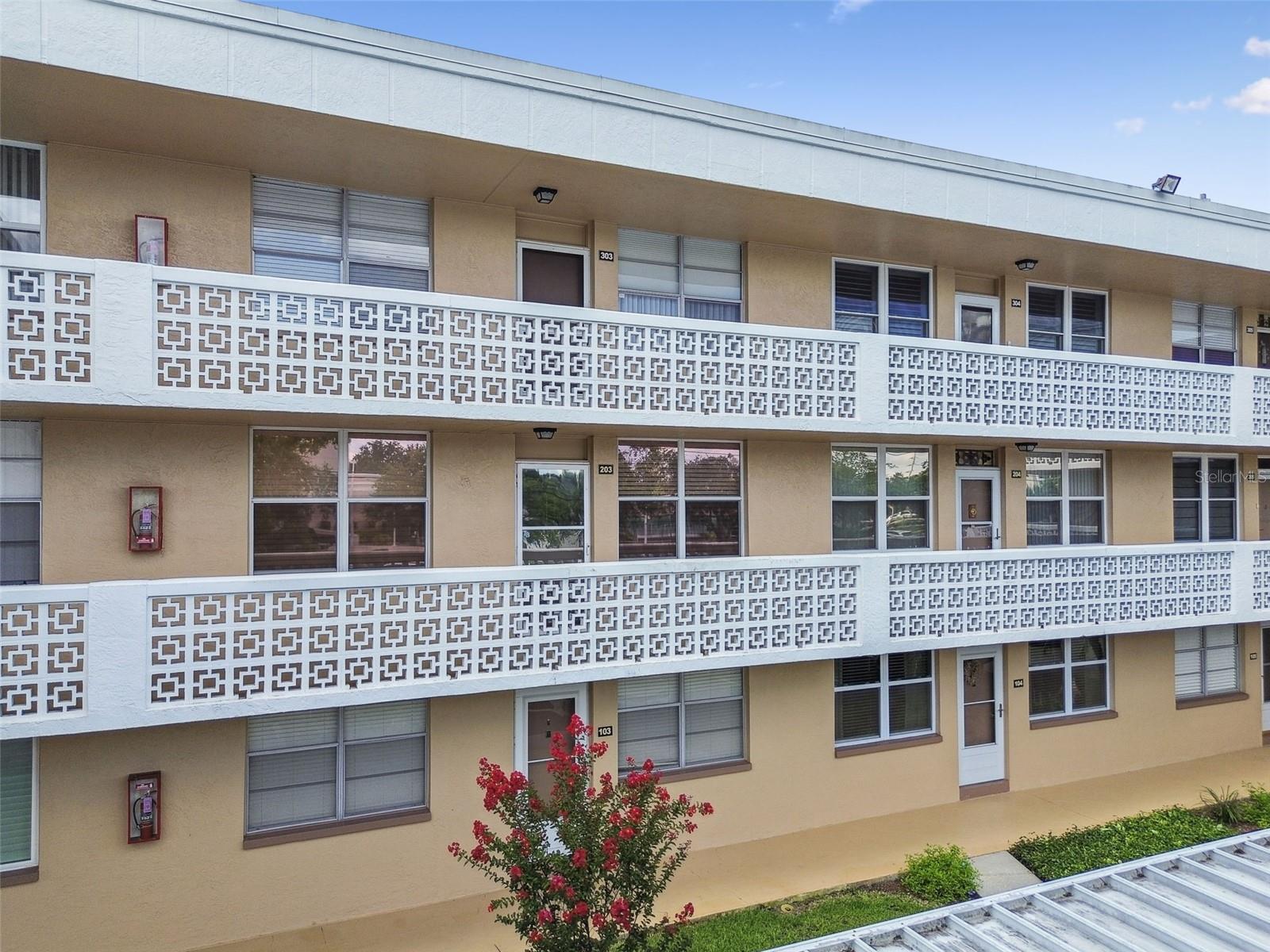 5095 Bay Street, FL