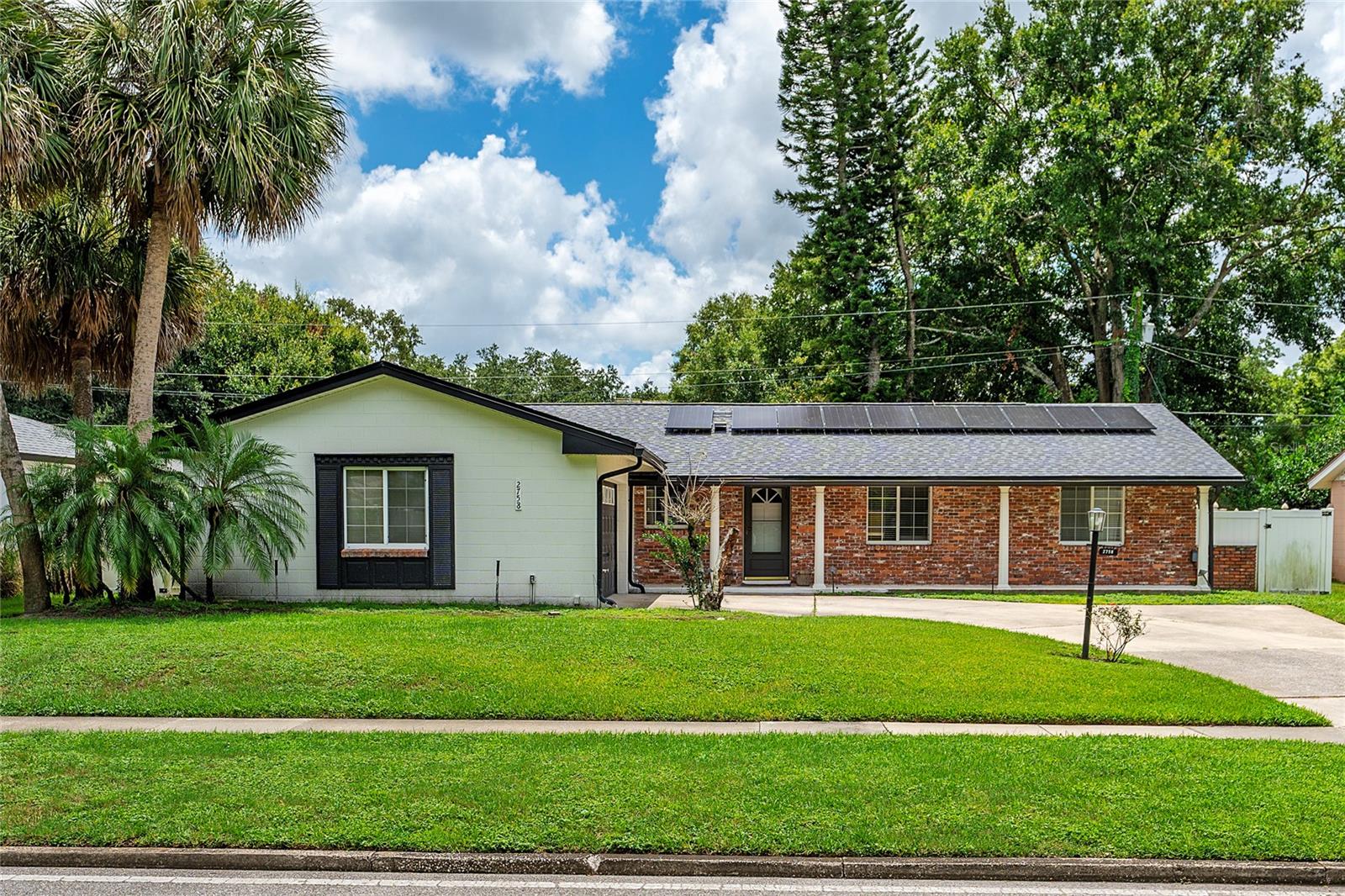 2758 Banchory Road, FL