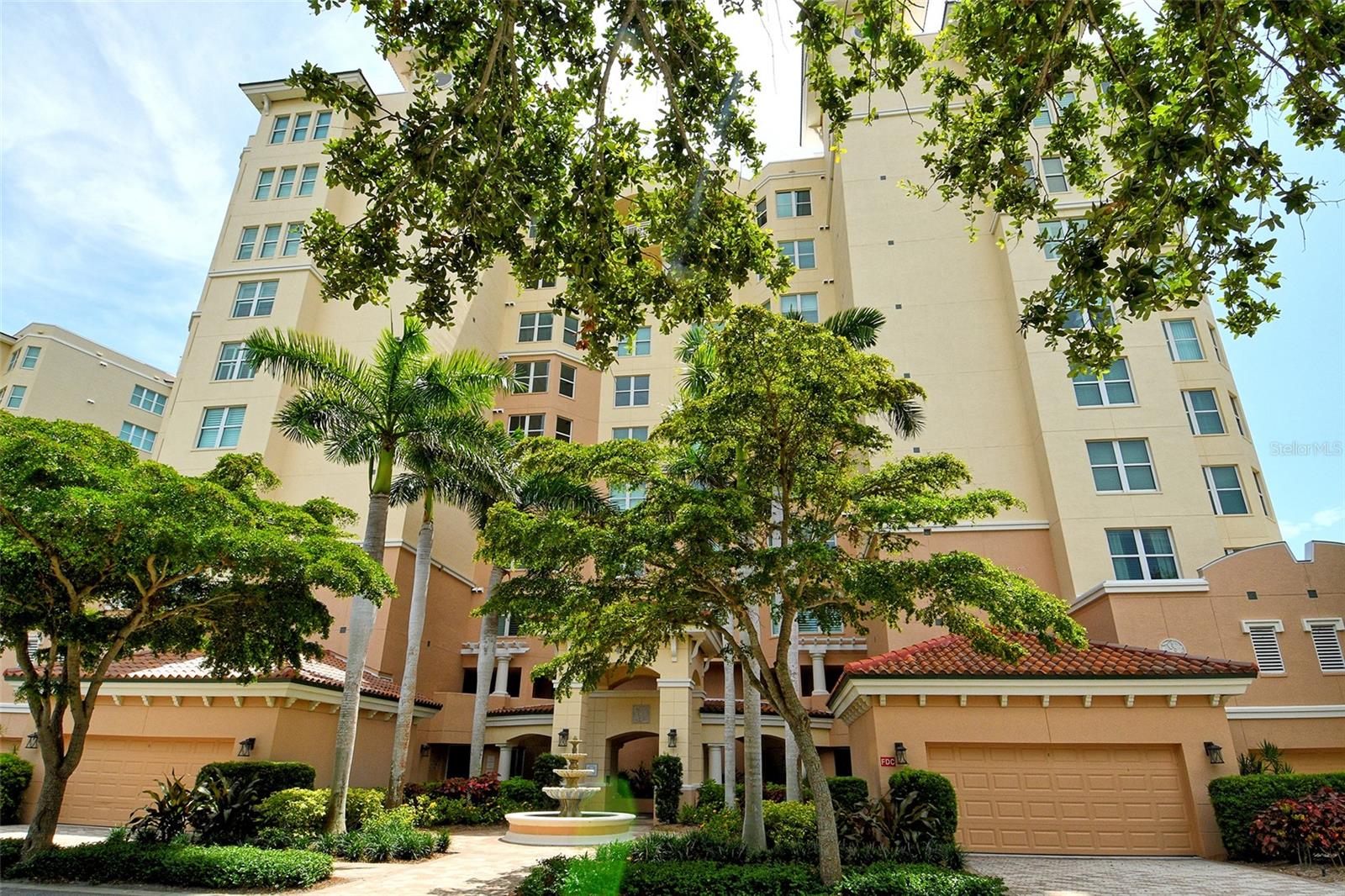 401 N Point Road, FL