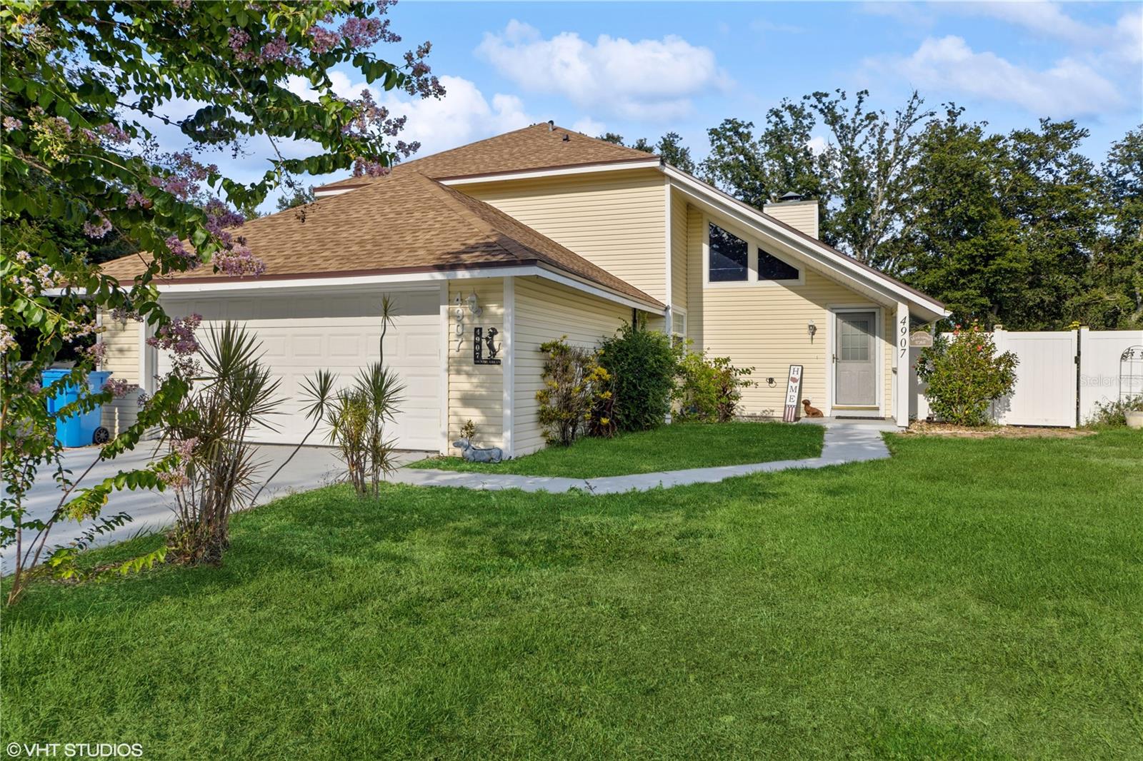 4907 Country Aire Lane, FL