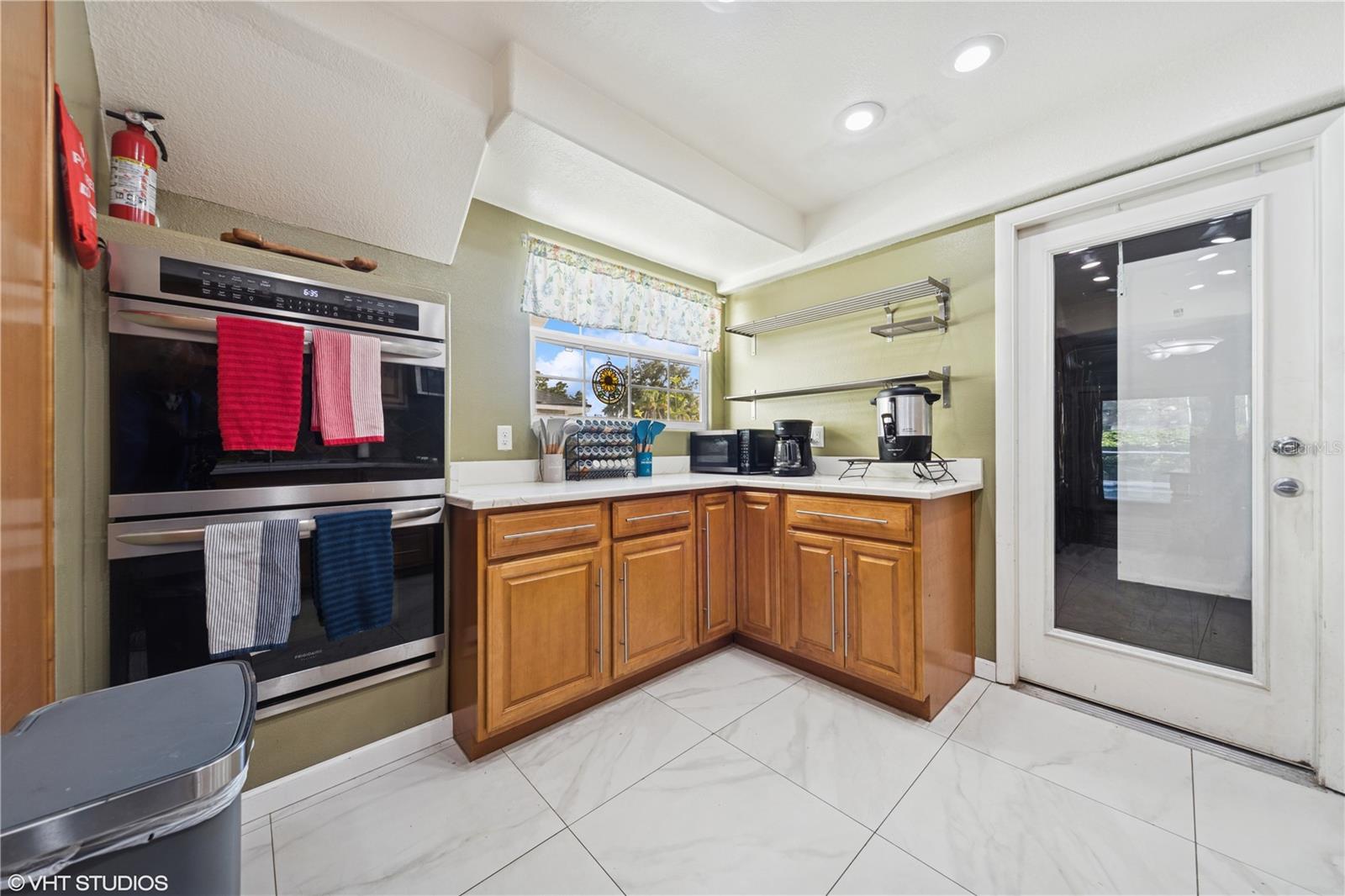 4907 Country Aire Lane, FL
