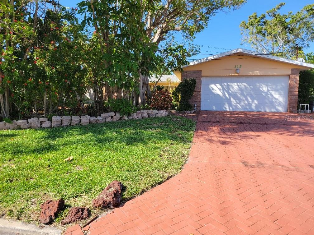 315 Tessier Drive, FL