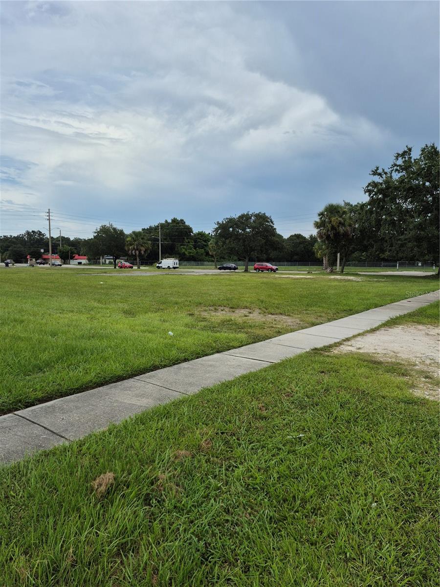 664 Ivey Lane, FL