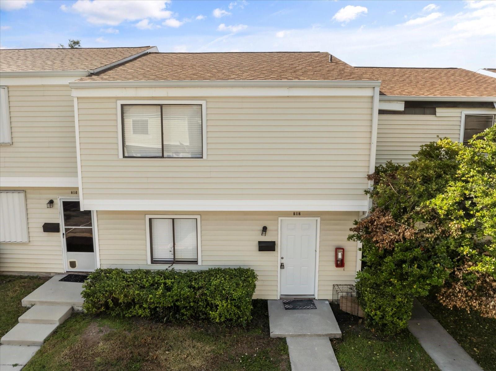 217 Debora Ct, FL