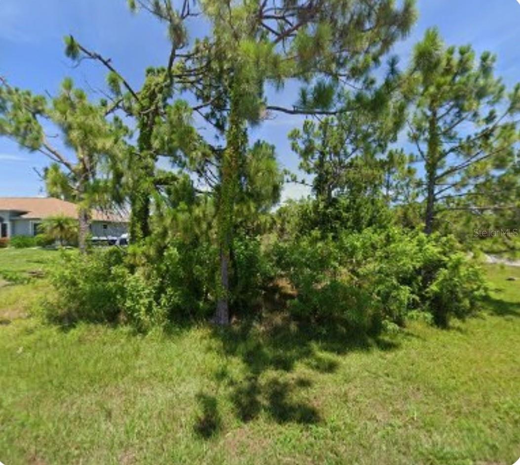 10098 Army Circle, FL