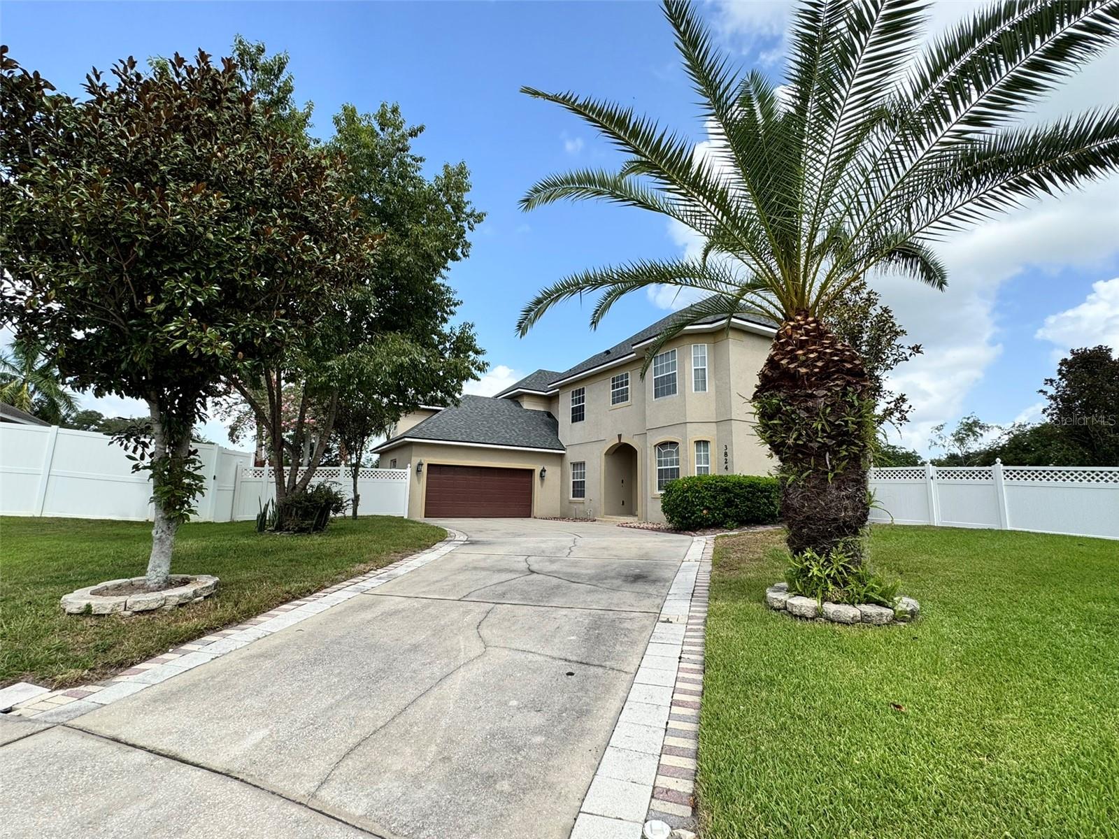 3824 Greystone Legend Place, FL