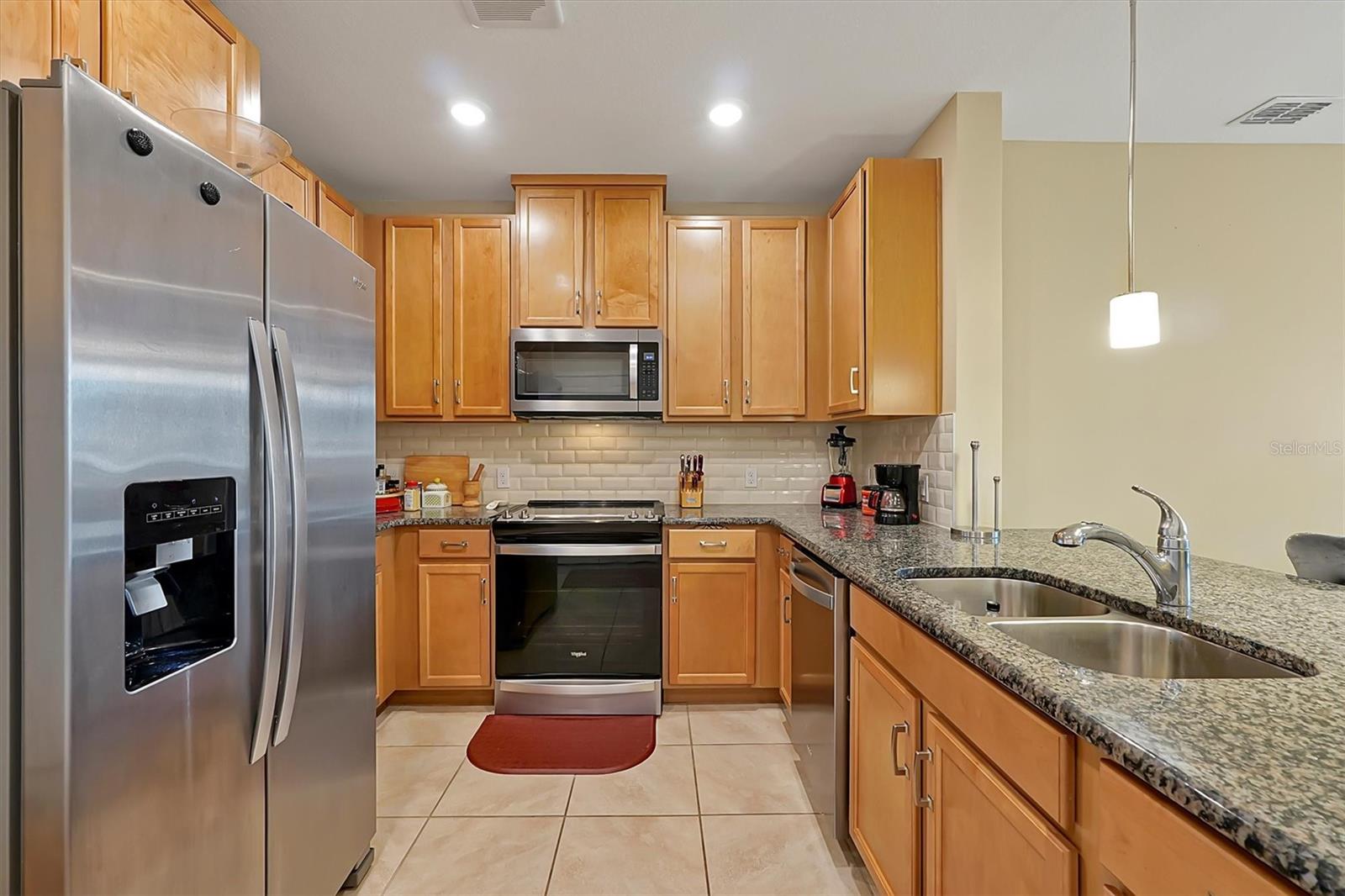 7565 Laureate Boulevard, FL