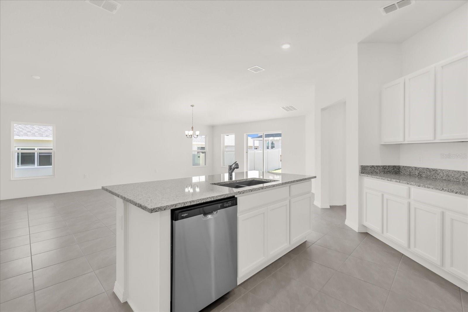 568 Mahogany Way, FL