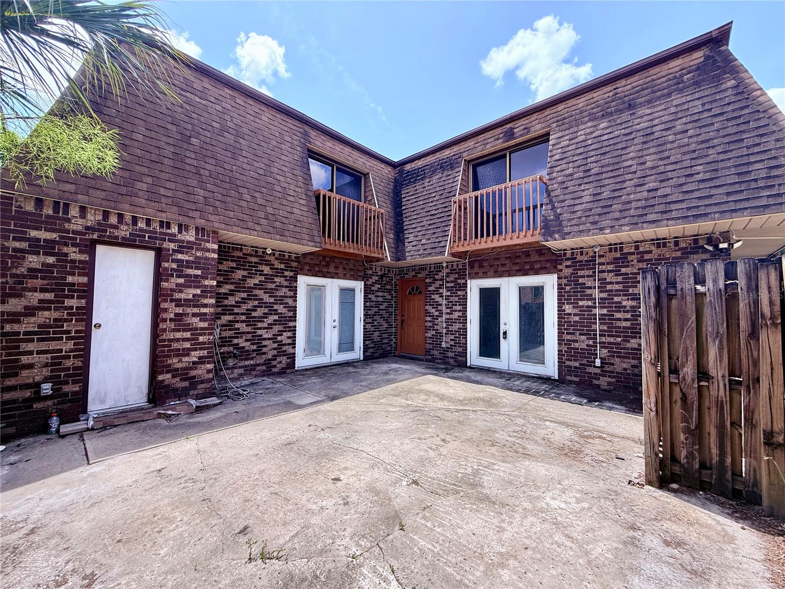 202 Terrace Court, FL