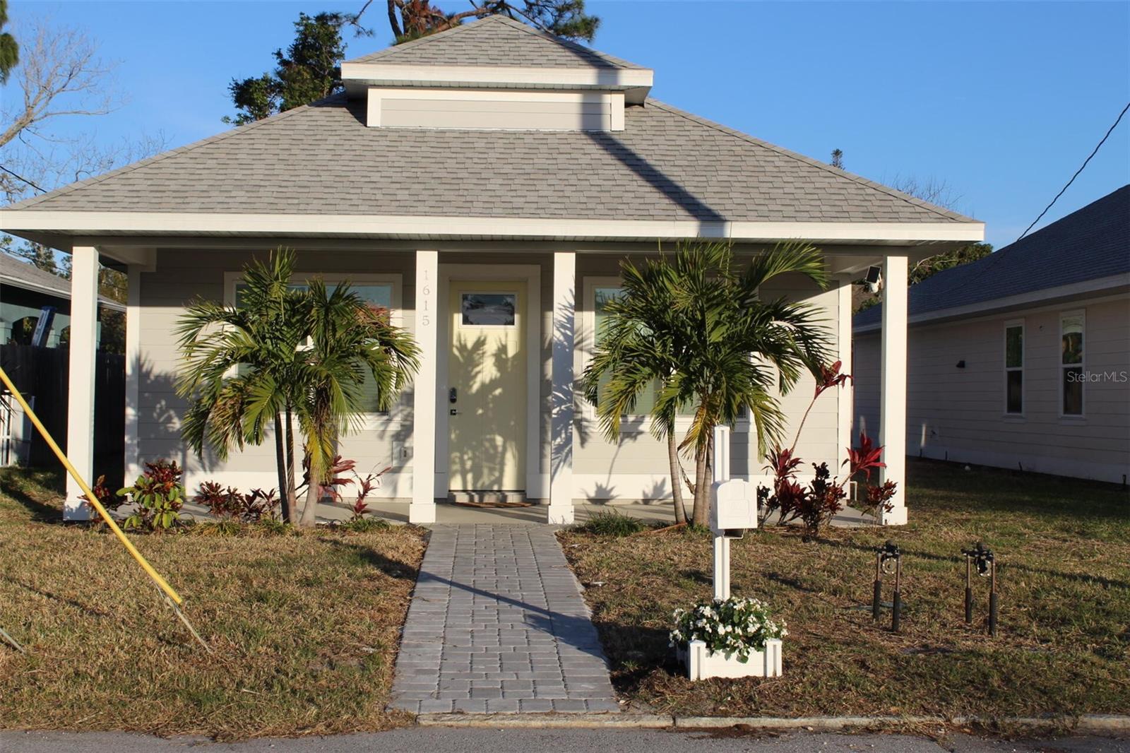 1615 17th Street, FL