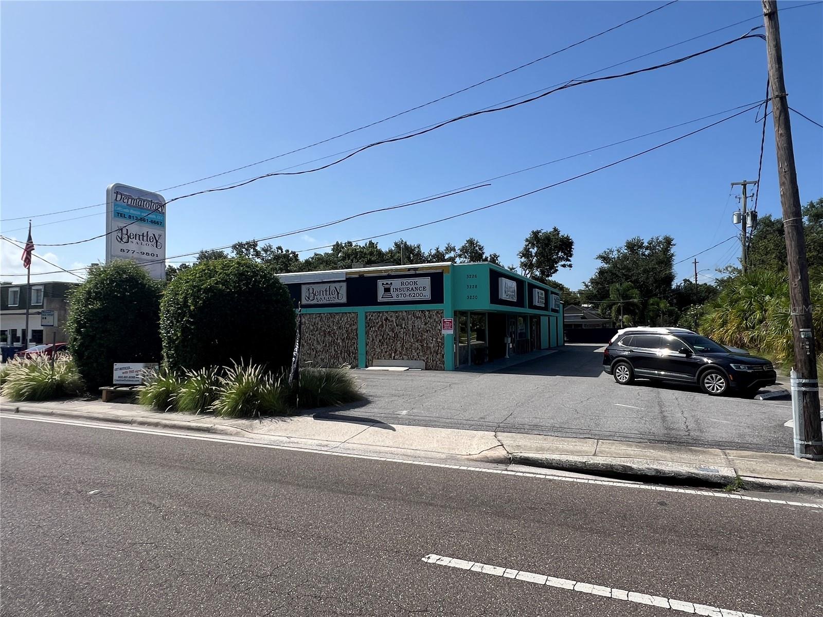 3226 Kennedy Boulevard, FL