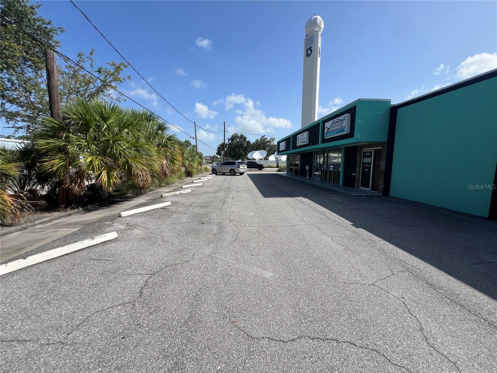 3226 Kennedy Boulevard, FL