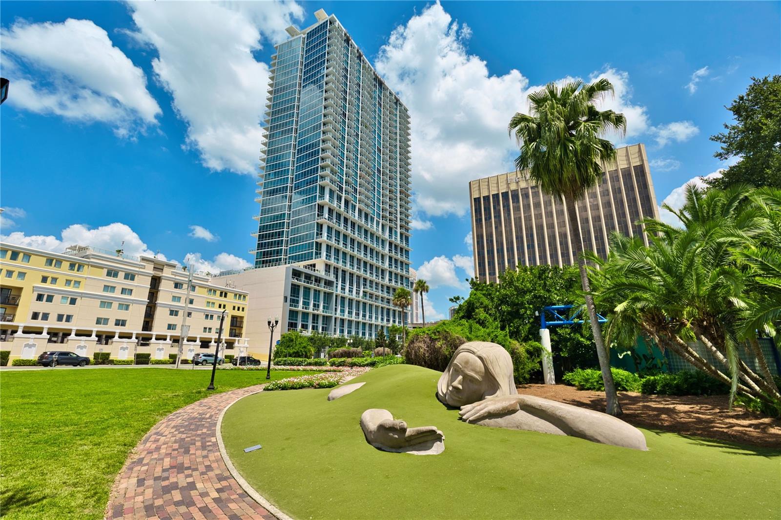 150 Robinson Street, FL