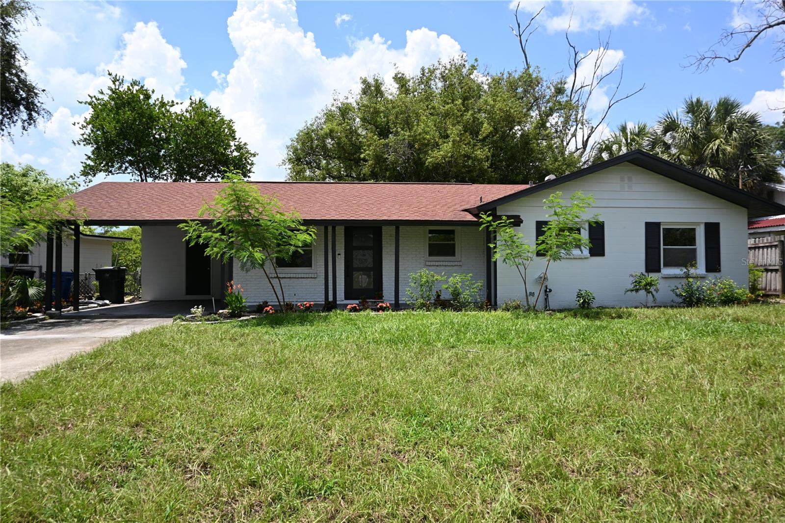 8609 Driftwood Dr, FL
