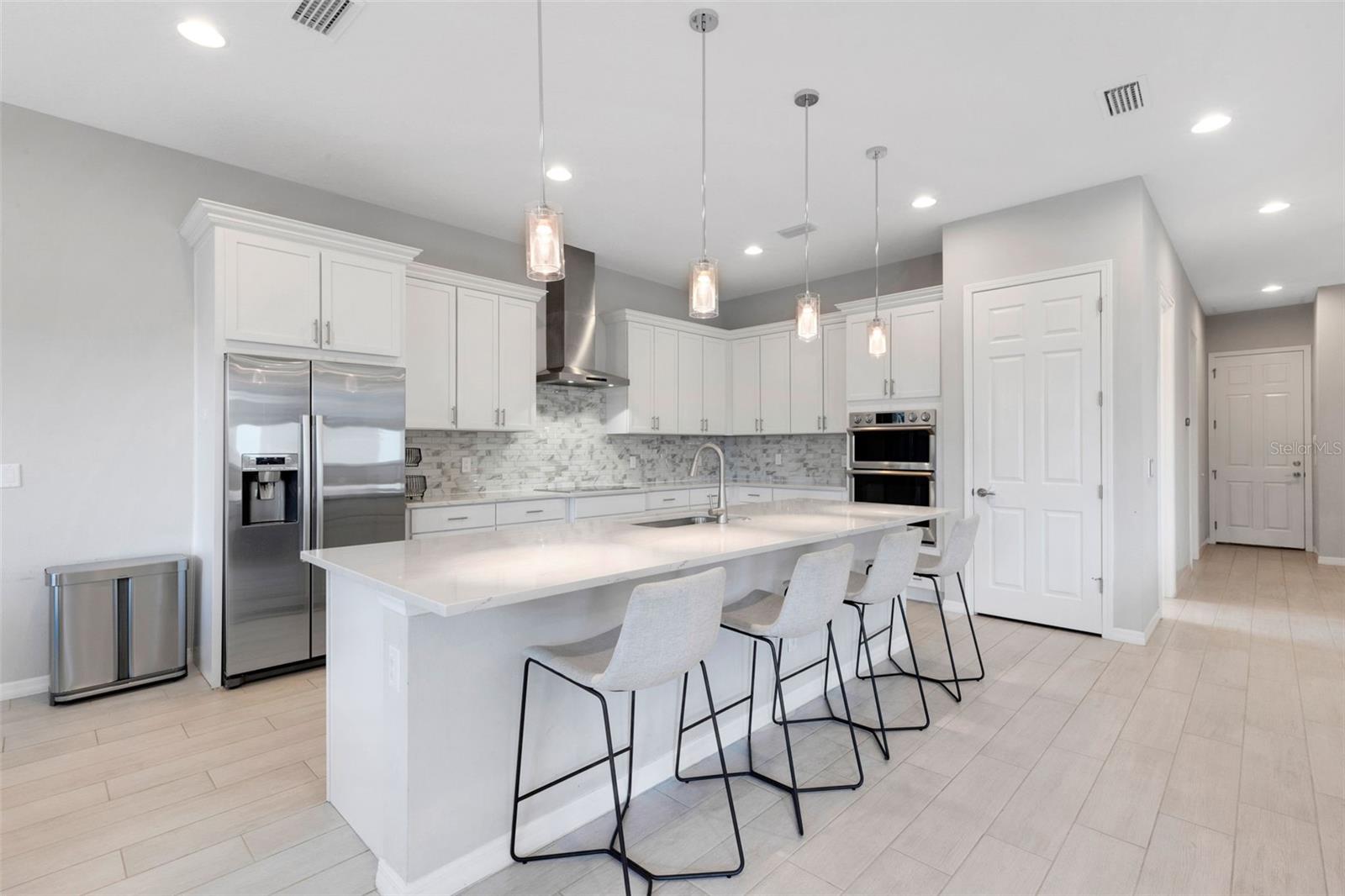 5718 Title Row Drive, FL