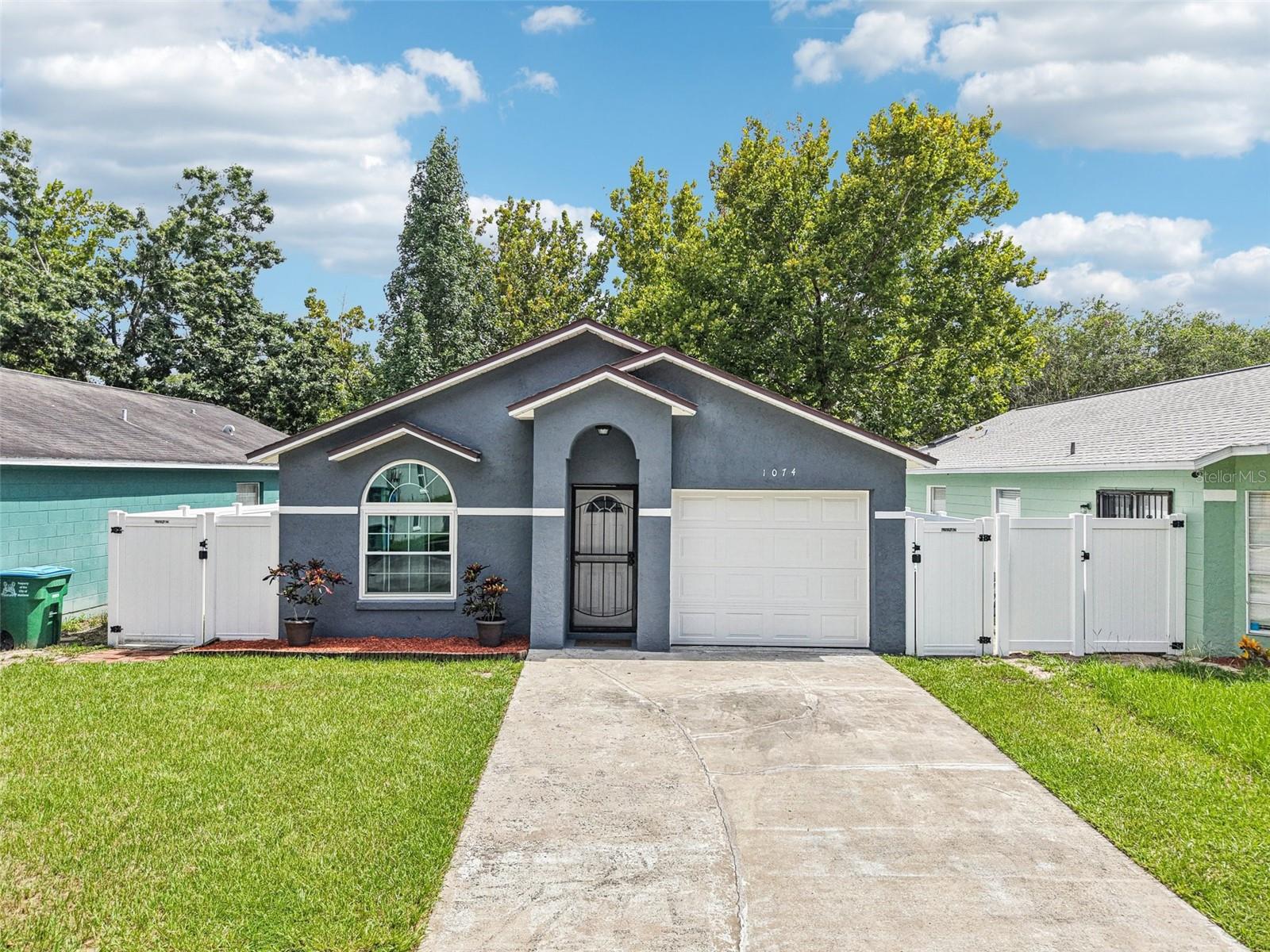 1074 Hamlet Drive, FL