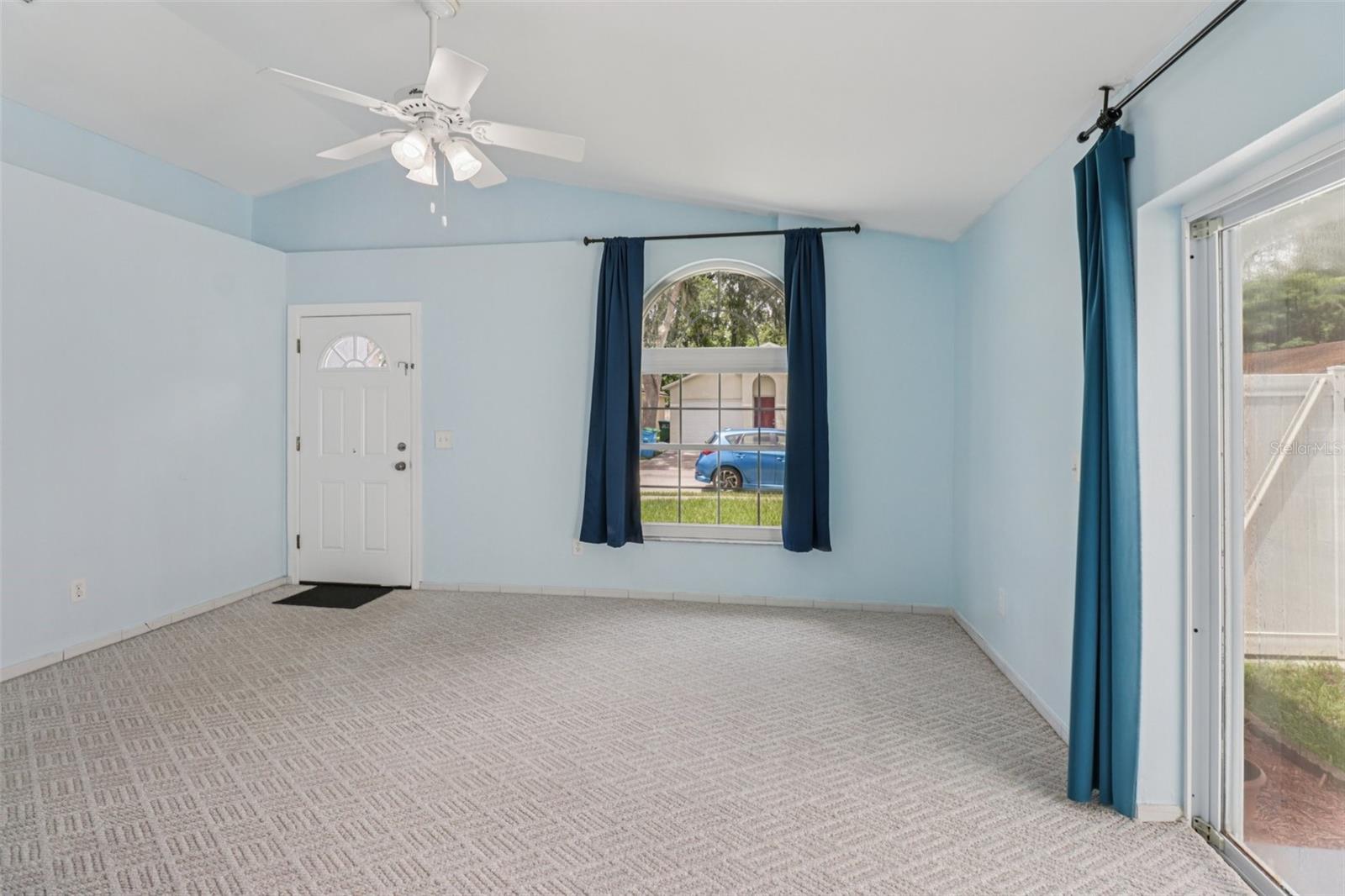 1074 Hamlet Drive, FL