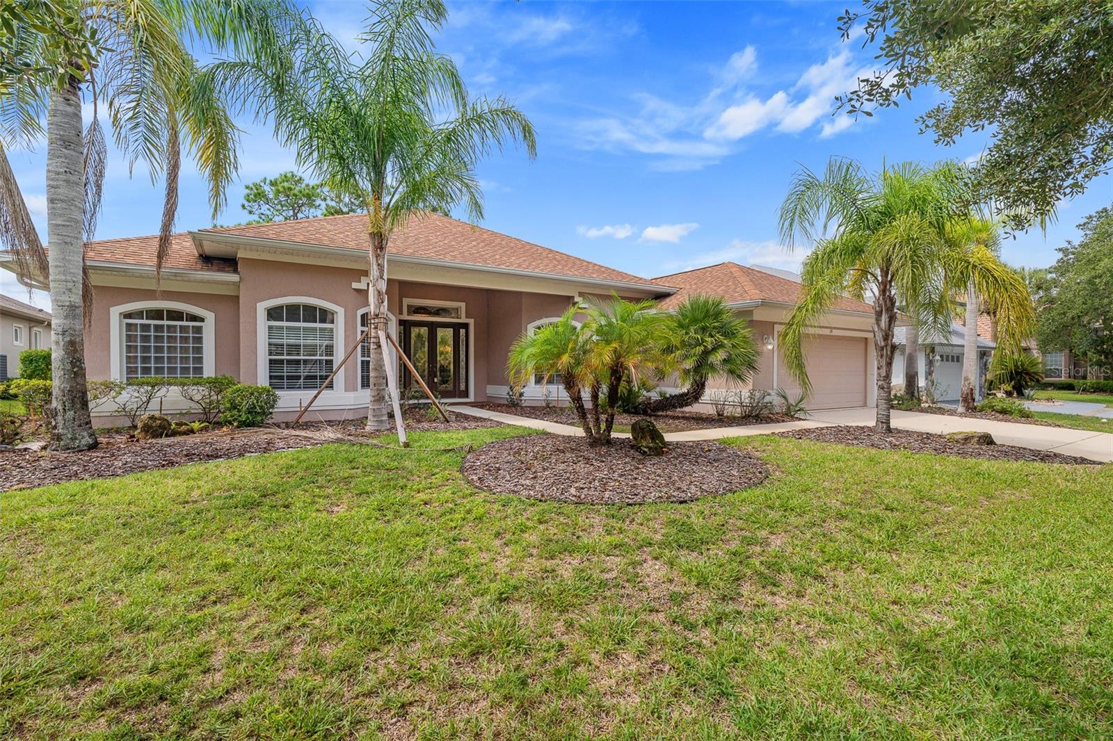 19 Lakeview Ln, FL
