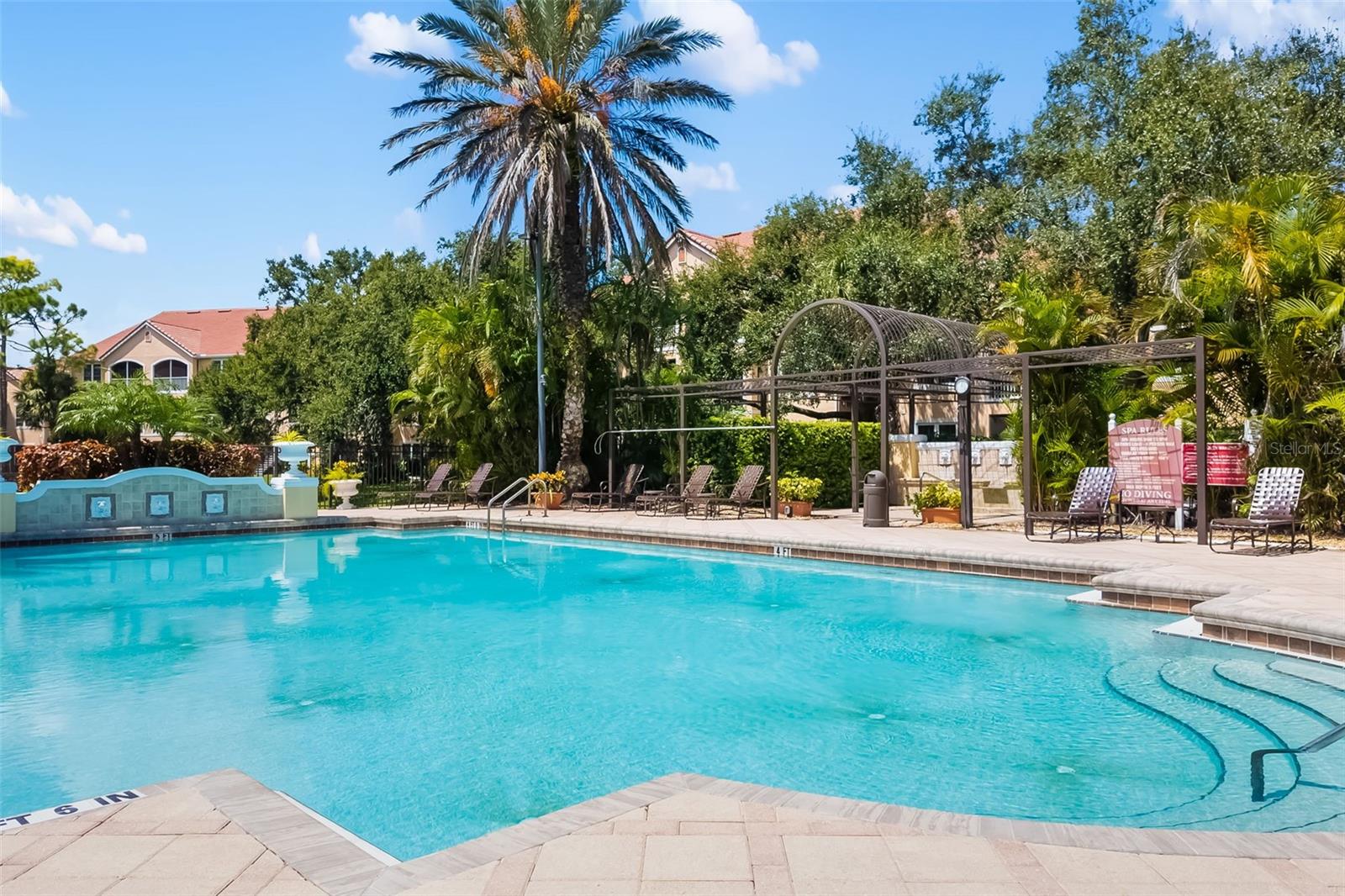 4142 Central Sarasota Parkway, FL