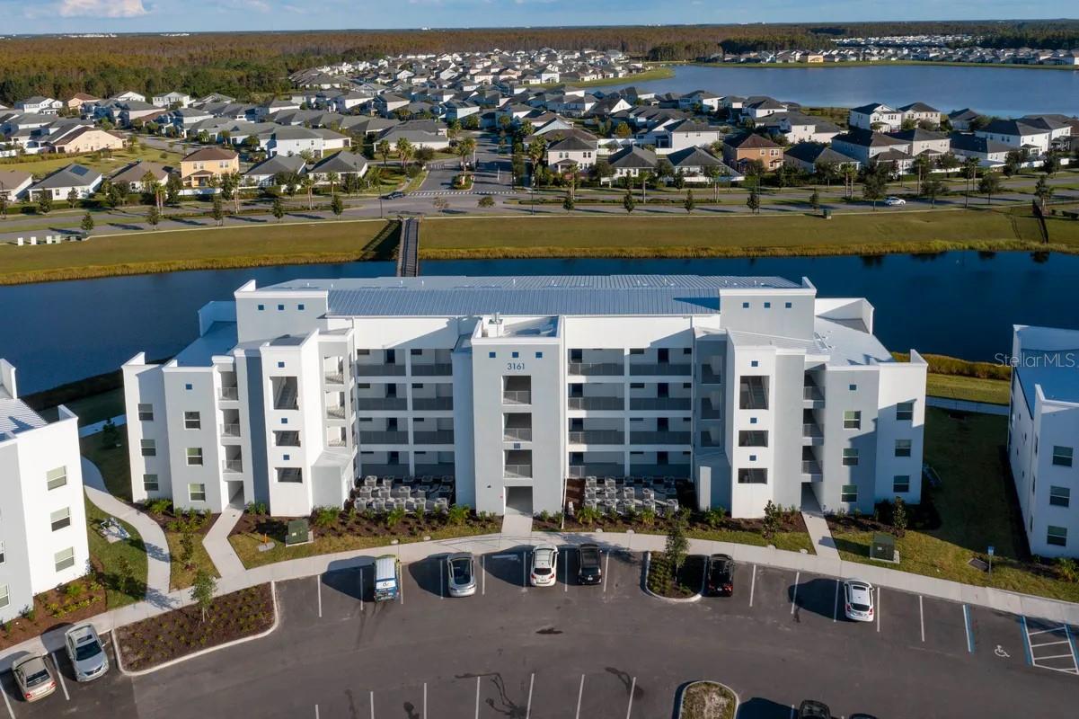 3161 Paradox Cir #304, FL