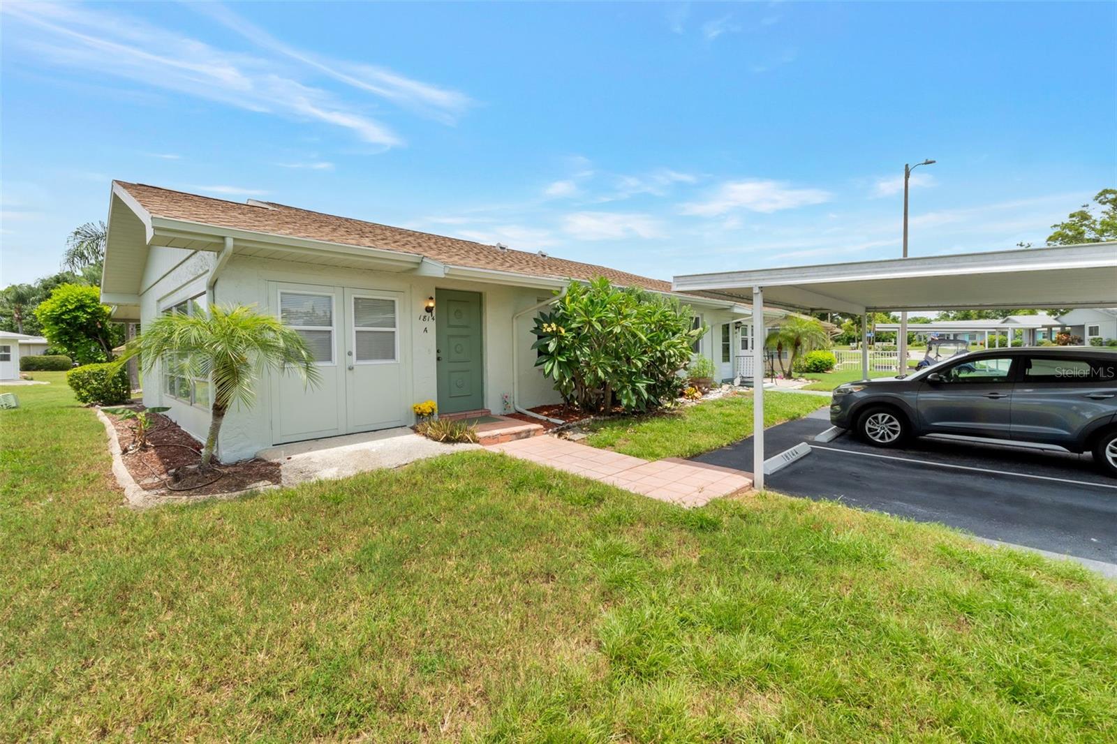1814 Foxhunt Dr #A, FL