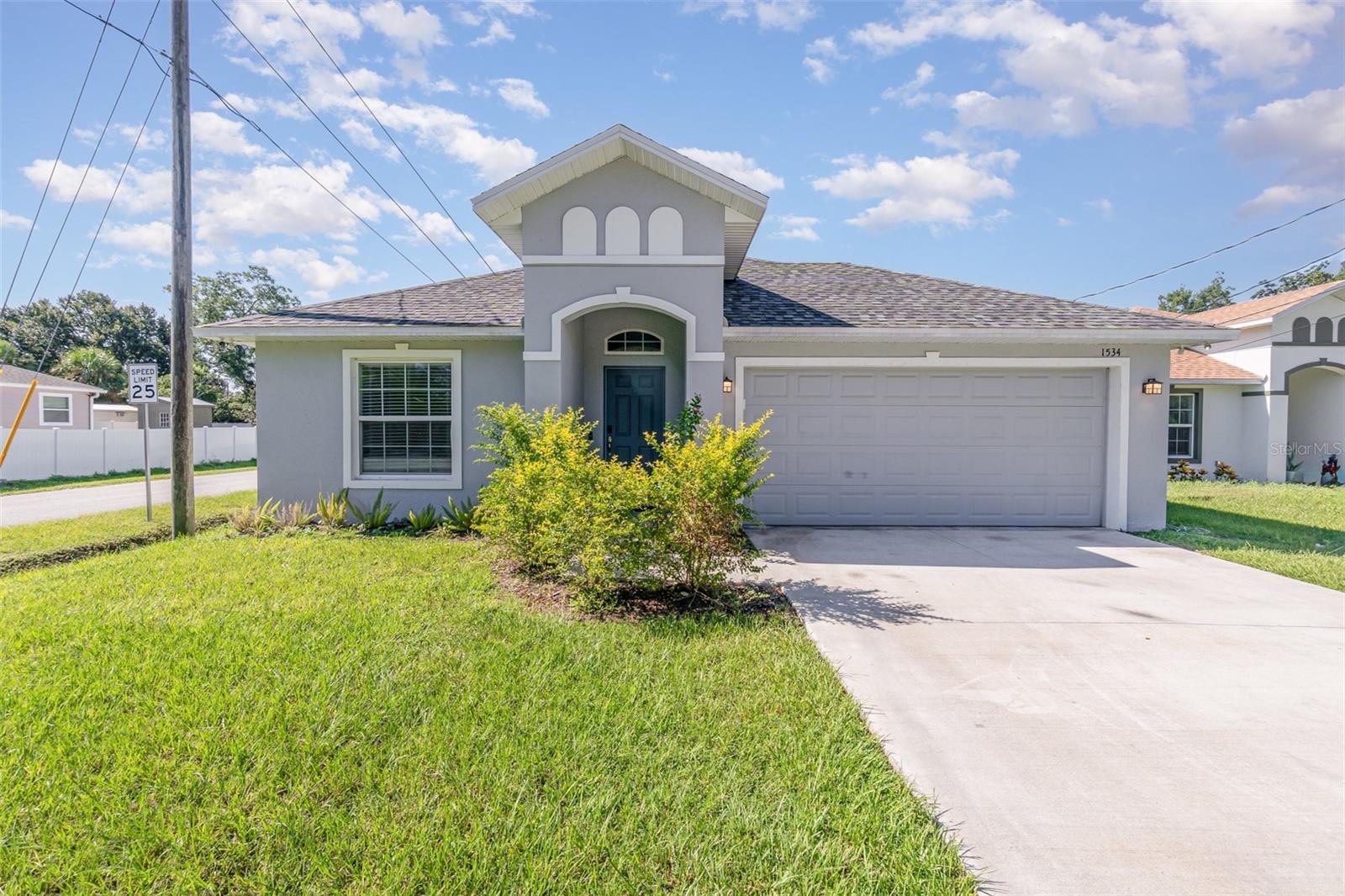 1534 Pine Street, FL