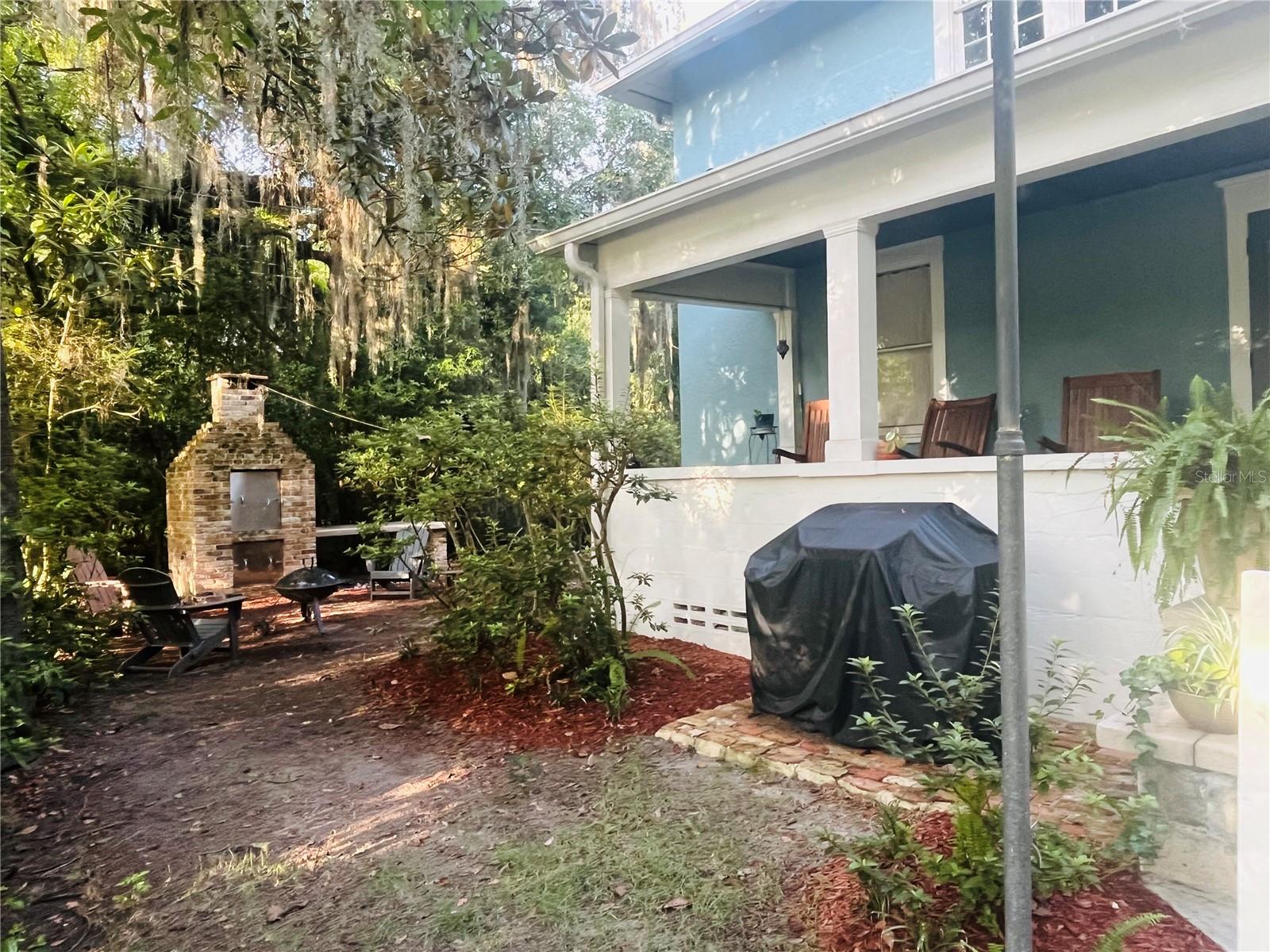 GAINESVILLE, FL