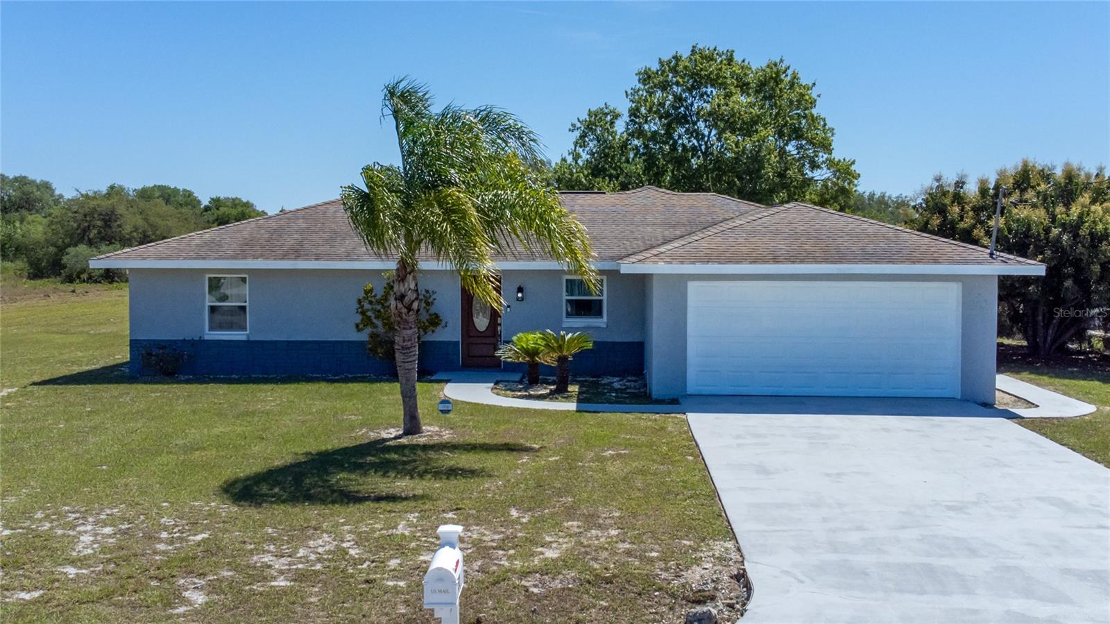 52 York Road, FL