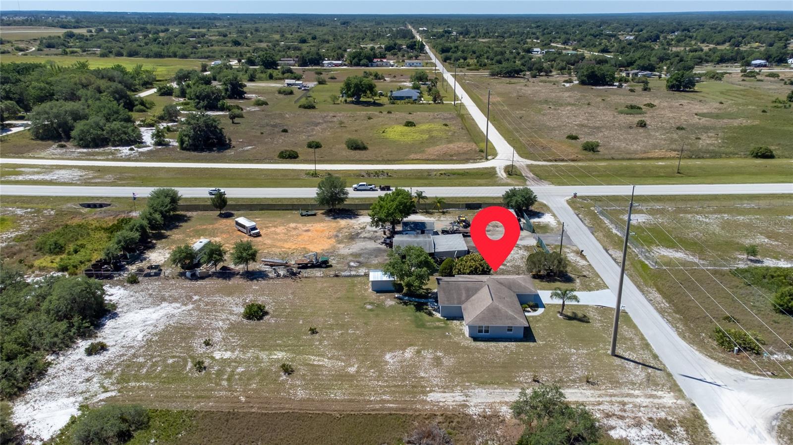 52 York Road, FL