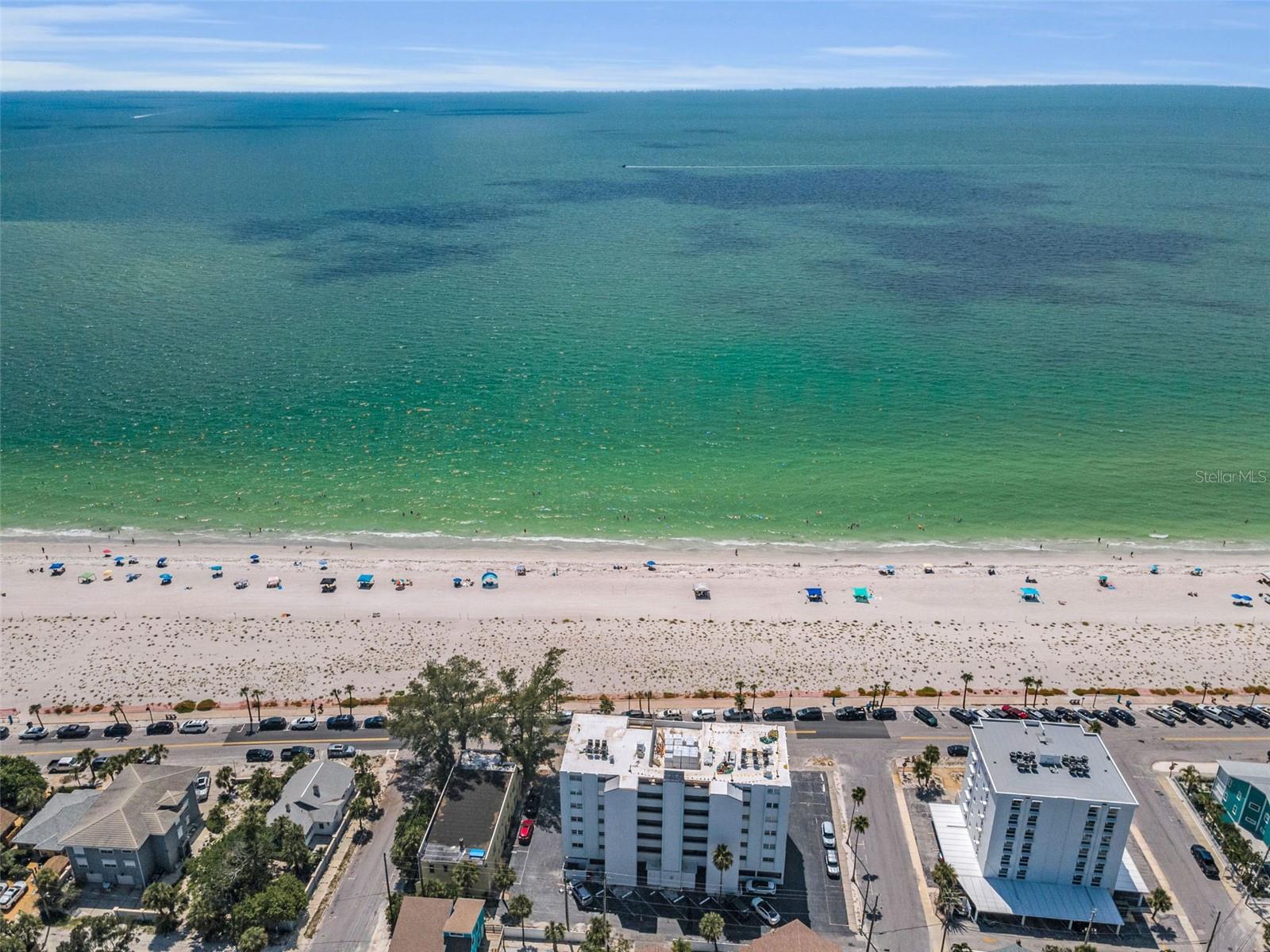 403 Gulf Way, FL