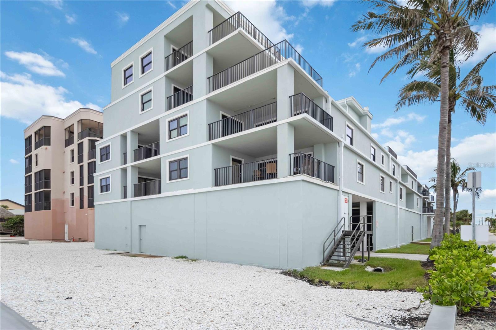 50 Meredith Drive, FL