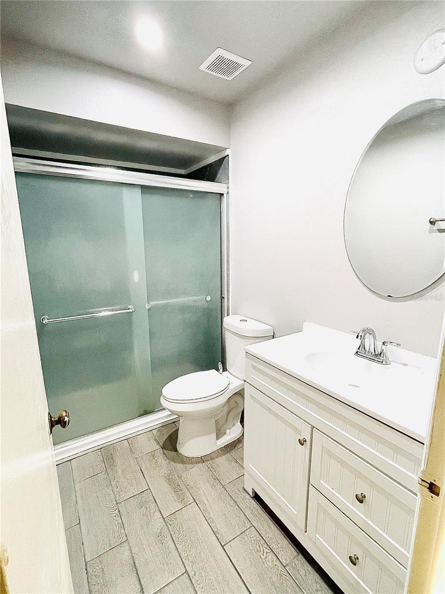 1420 Ridge Lake Court, FL