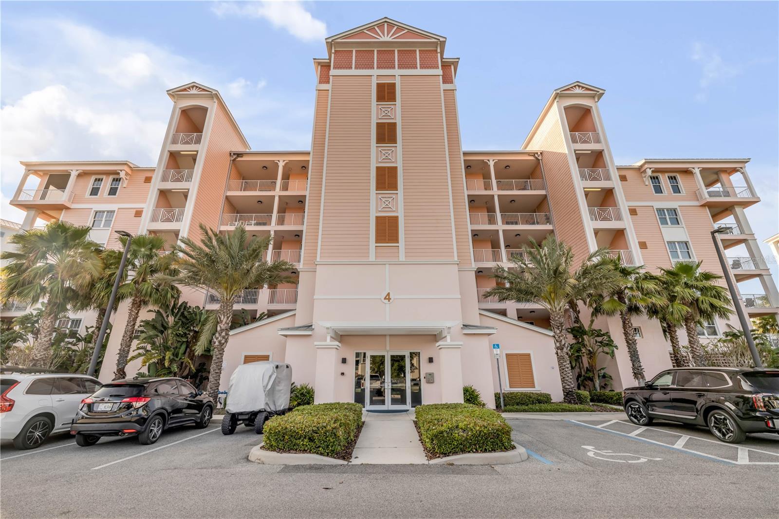 4 Riverwalk Drive, FL