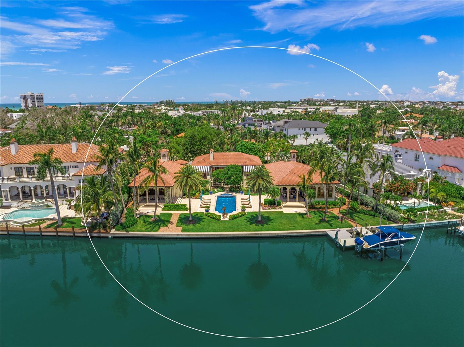 139 S Washington Dr, FL