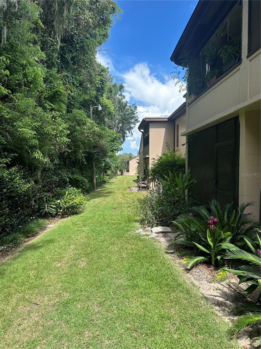 2415 7th Street, FL