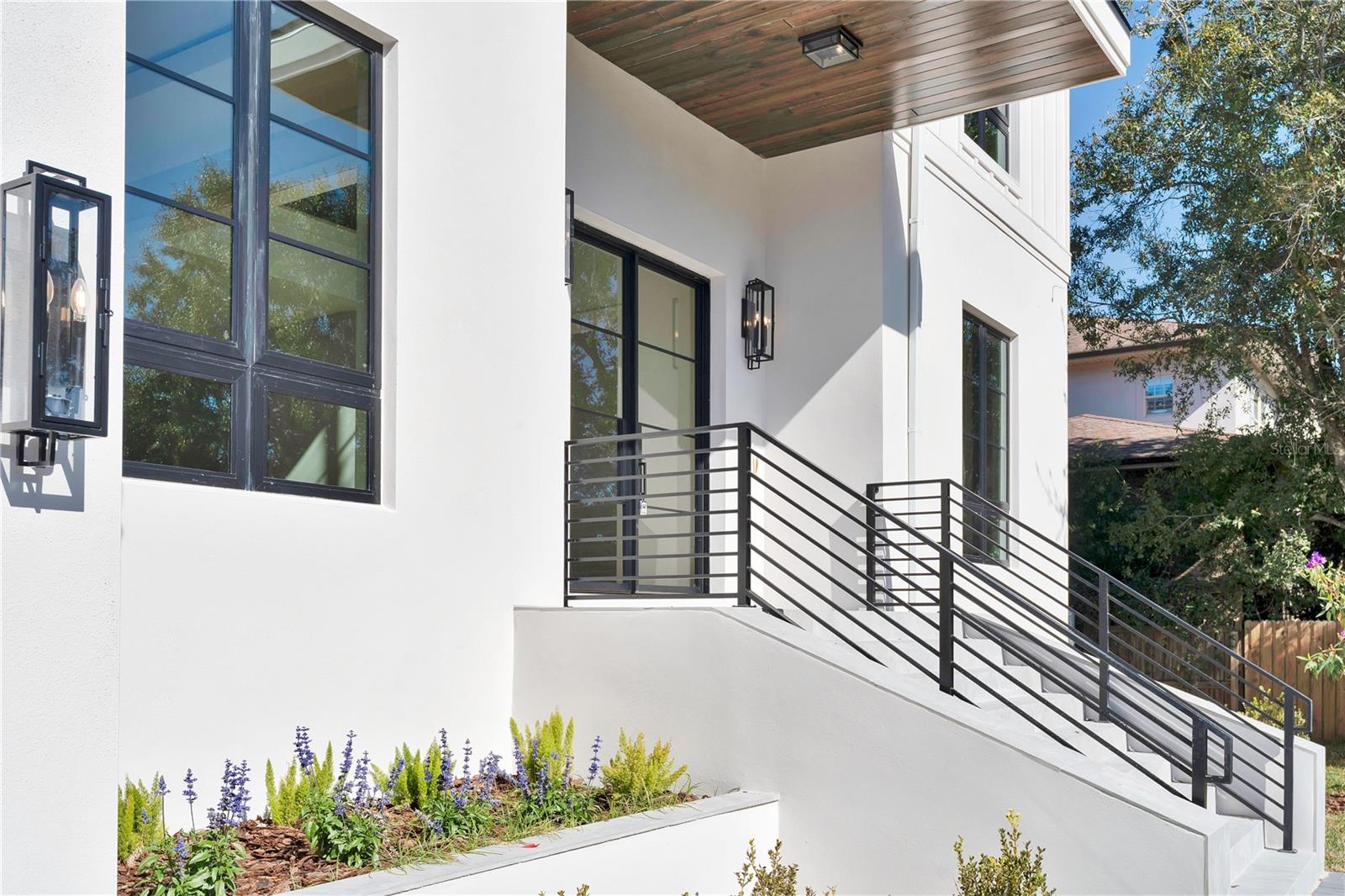 5003 Poe Avenue, FL