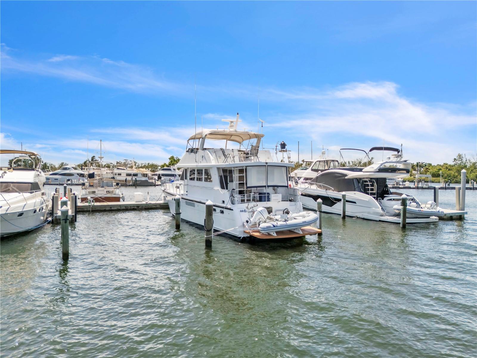 2600 Harbourside Drive, FL