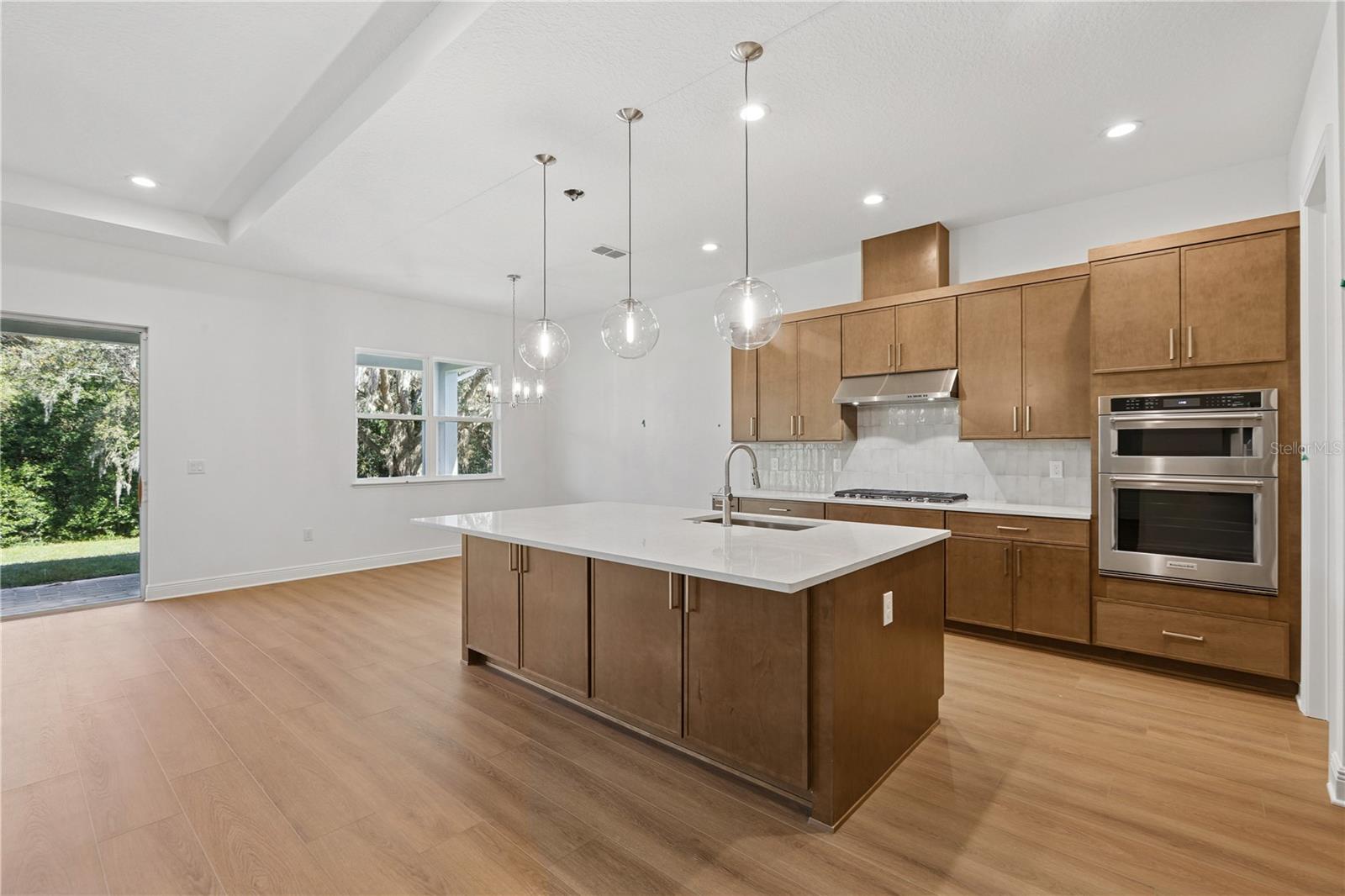 1484 Stonecliff Drive, FL