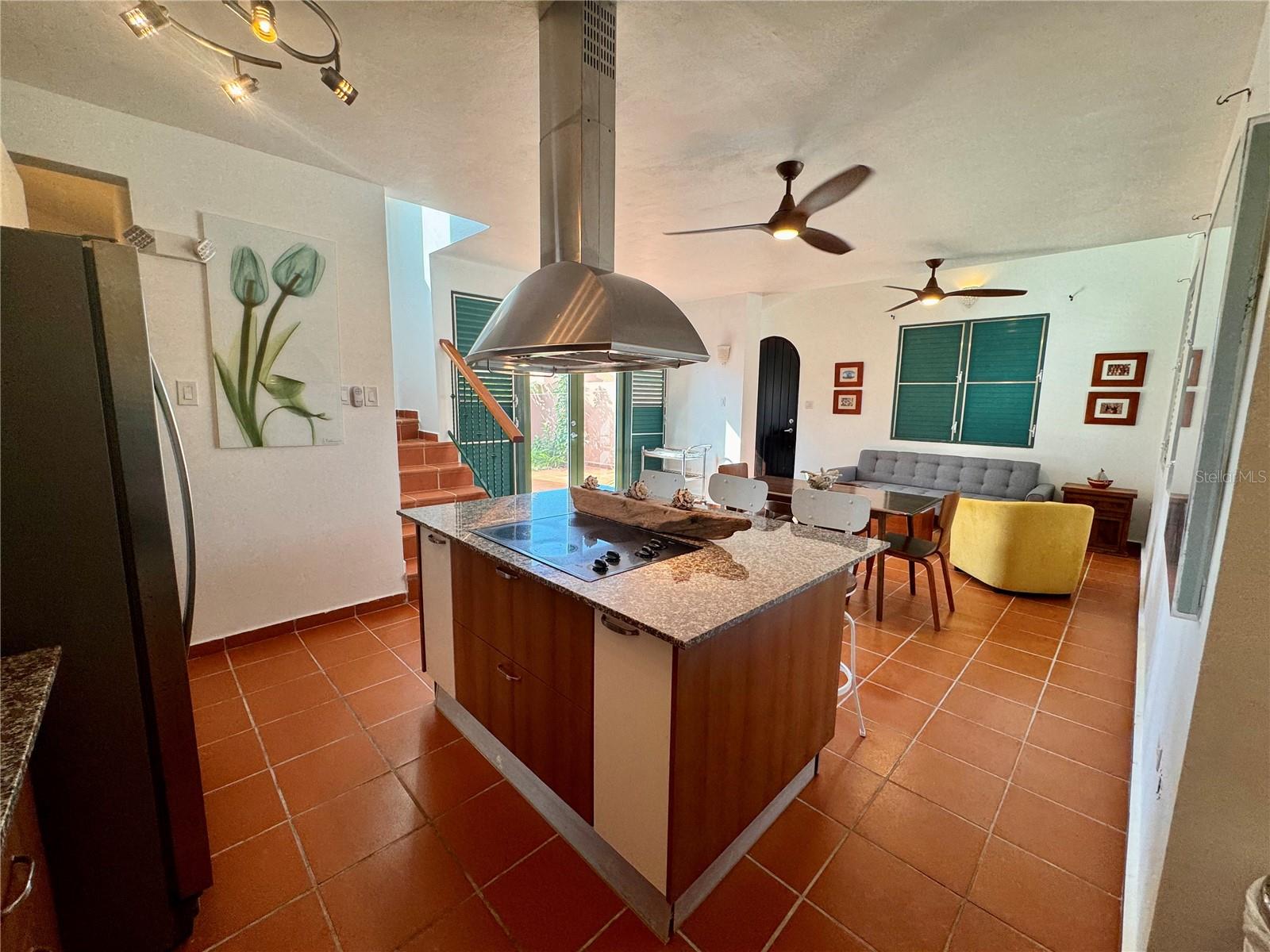 A1 Harbour Drive, PR