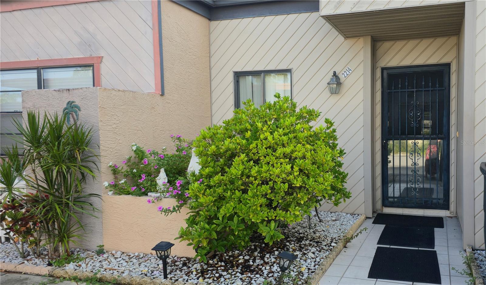 2214 Oak Wind Drive, FL
