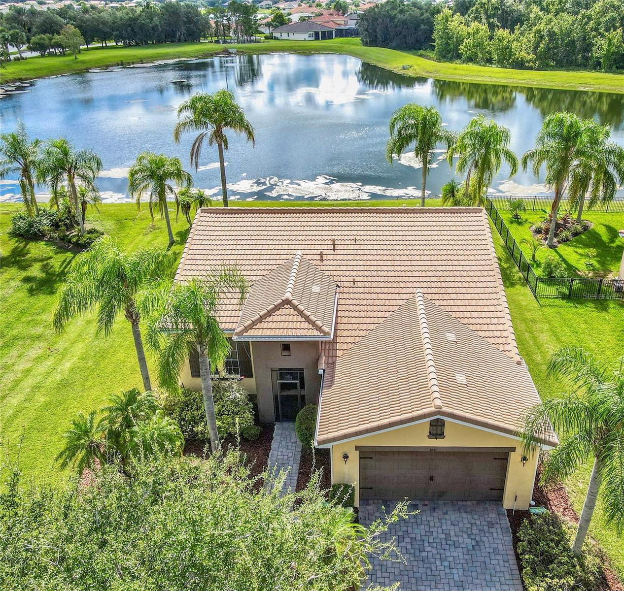 3811 Golden Knot Drive, FL